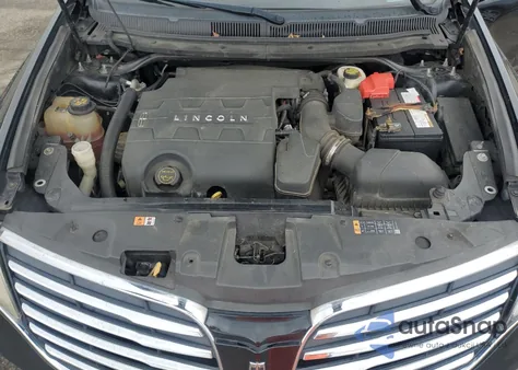 2018 Lincoln Mkt from USA, damaged, VIN 2LMHJ5NKXJBL01981